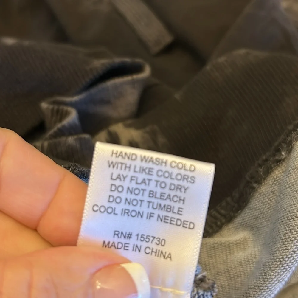 Jane and Delancey black hooded lightweight sweatshirt Size L EUC - Picture 8 of 8